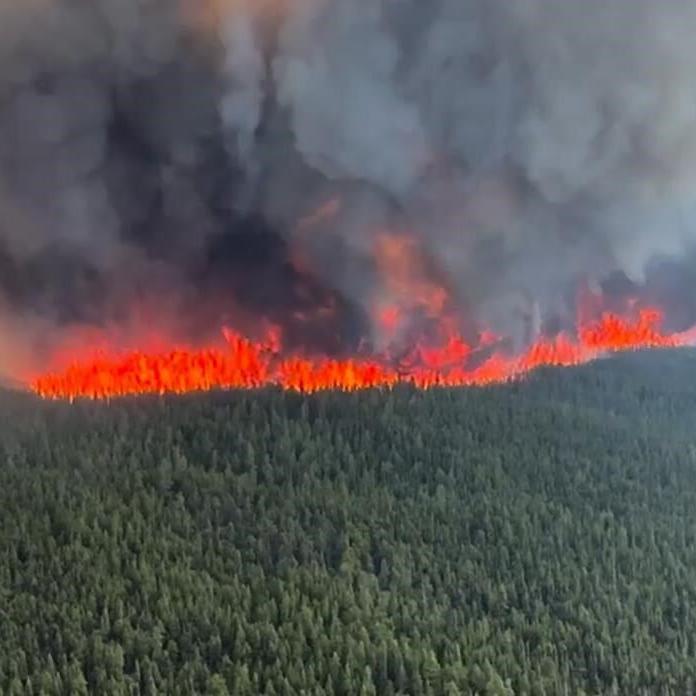 Evacuation orders lifted in B.C. and Alberta towns as wildfires recede